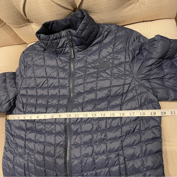 THE NORTH FACE Jacket Women’s Large LIGHTWEIGHT Navy Quilted Puffer Jacket - Picture 10 of 12